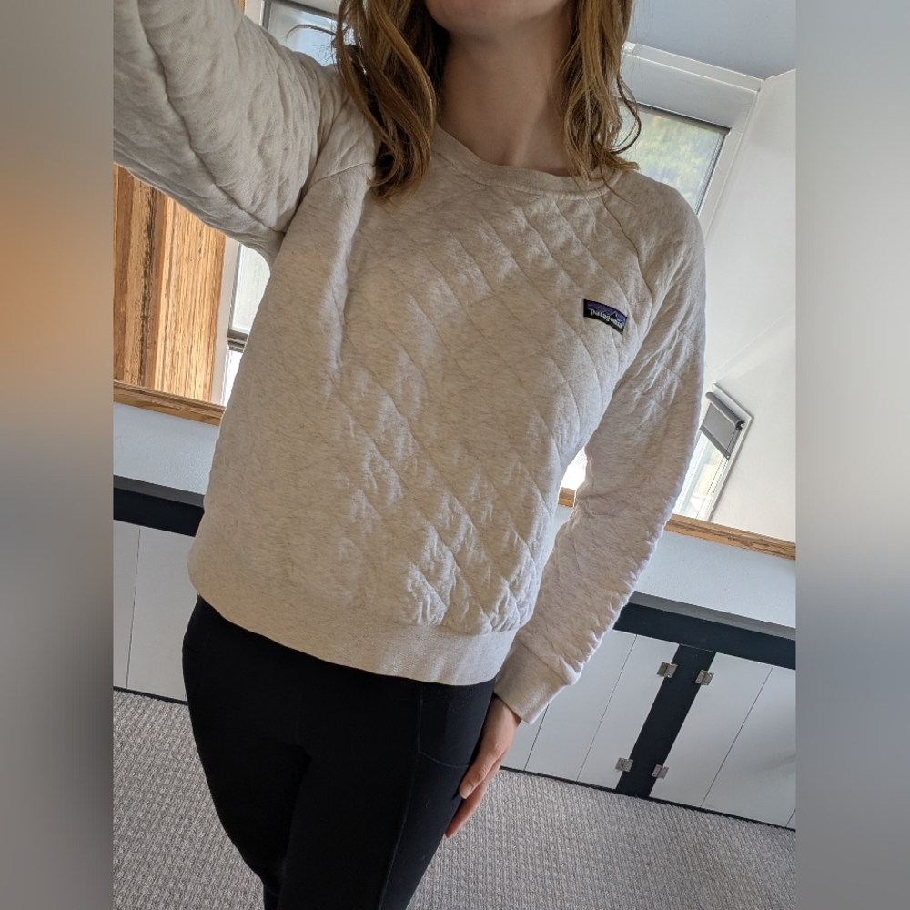 🎉SALE🎉 Patagonia Quilted Sweater